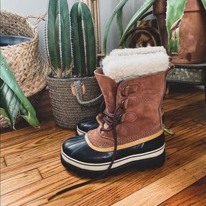 Sorel caribou women’s snow boots